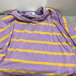 Cos is medium shirt
